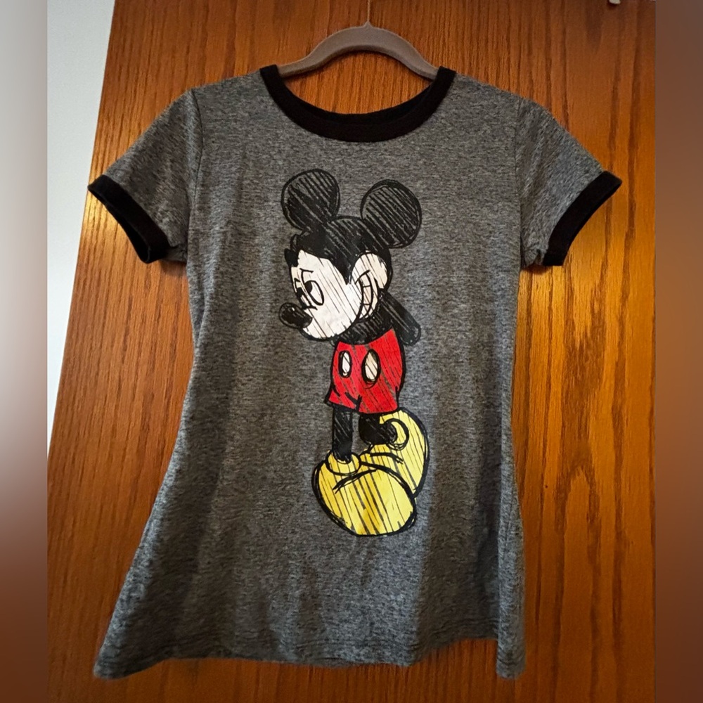 Mickey Mouse t shirt-ladies xs - Picture 1 of 3